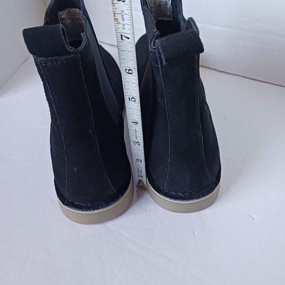 Steve Madden Men's size 9M Chelsea Suede Black Boot - Picture 7 of 9